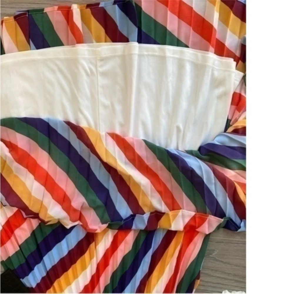 ✨Forever 21 Rainbow 🌈 striped Pleated A-Line Midi Skirt